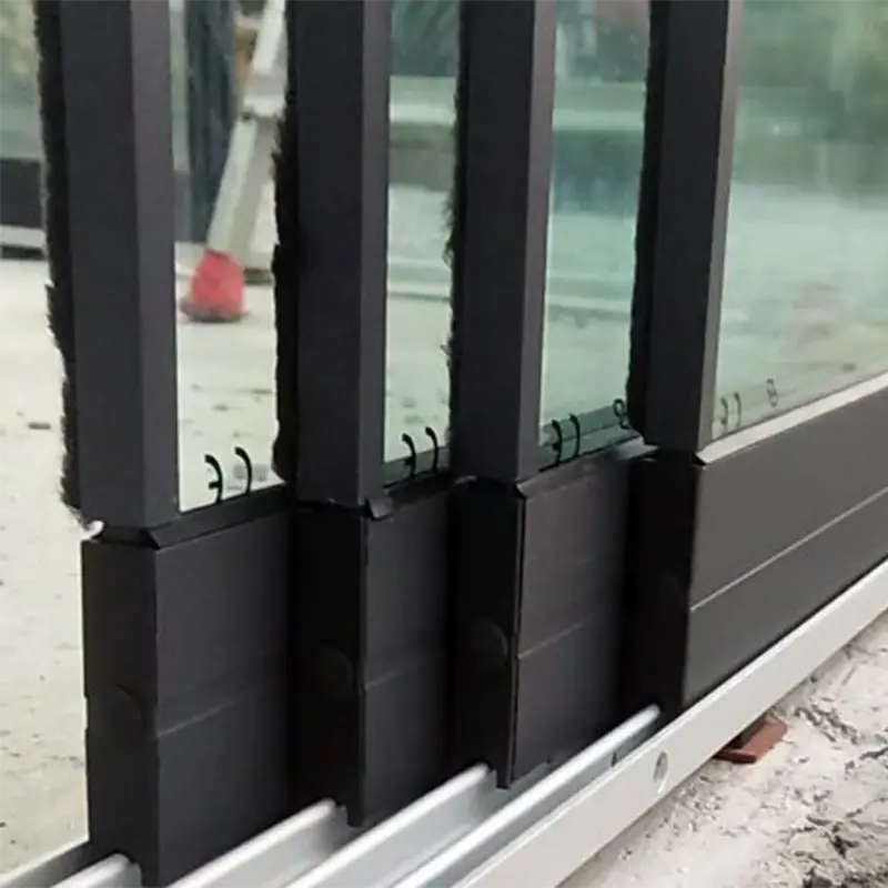 System przesuwnych ścian szklanych do ogrodu zimowego